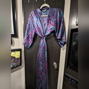 Vintage robe